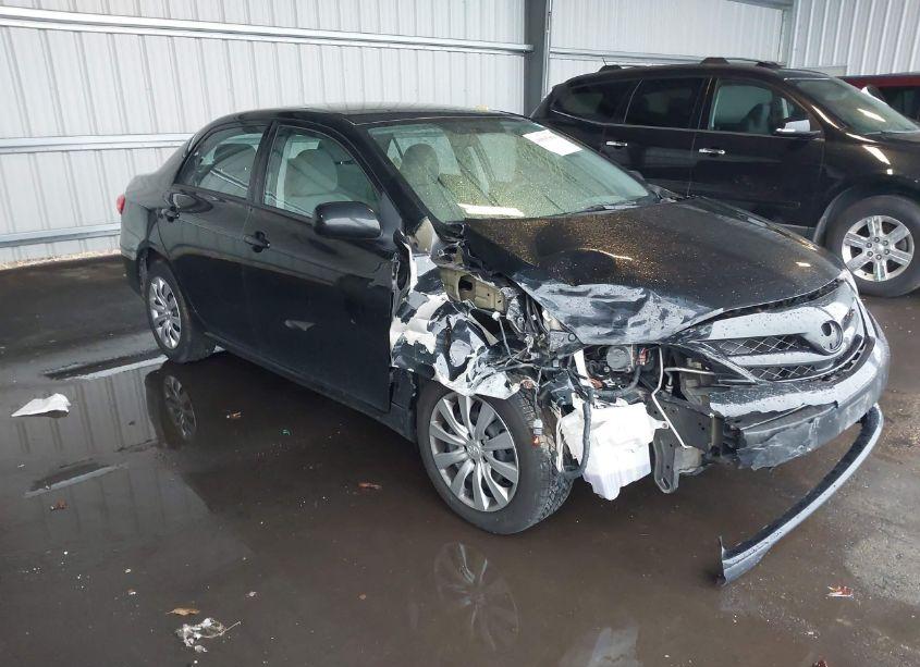 2012 Toyota Corolla LE (VIN 5YFBU4EE5CP056051) main photo