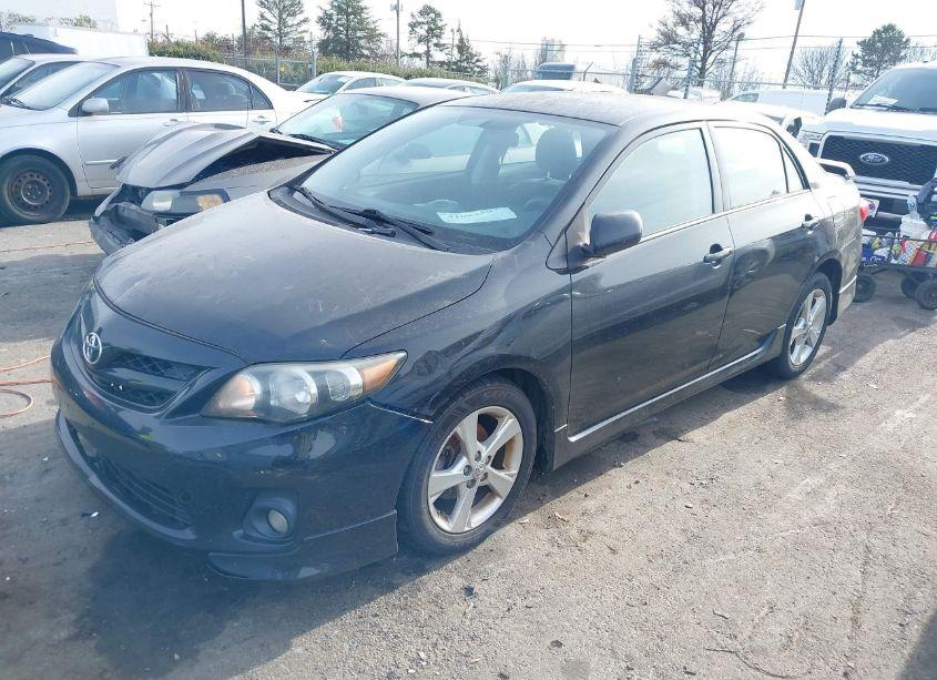Photo 2 of 2012 Toyota Corolla S (VIN 5YFBU4EE5CP066711)