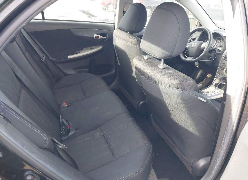 Photo 8 of 2012 Toyota Corolla S (VIN 5YFBU4EE5CP066711)