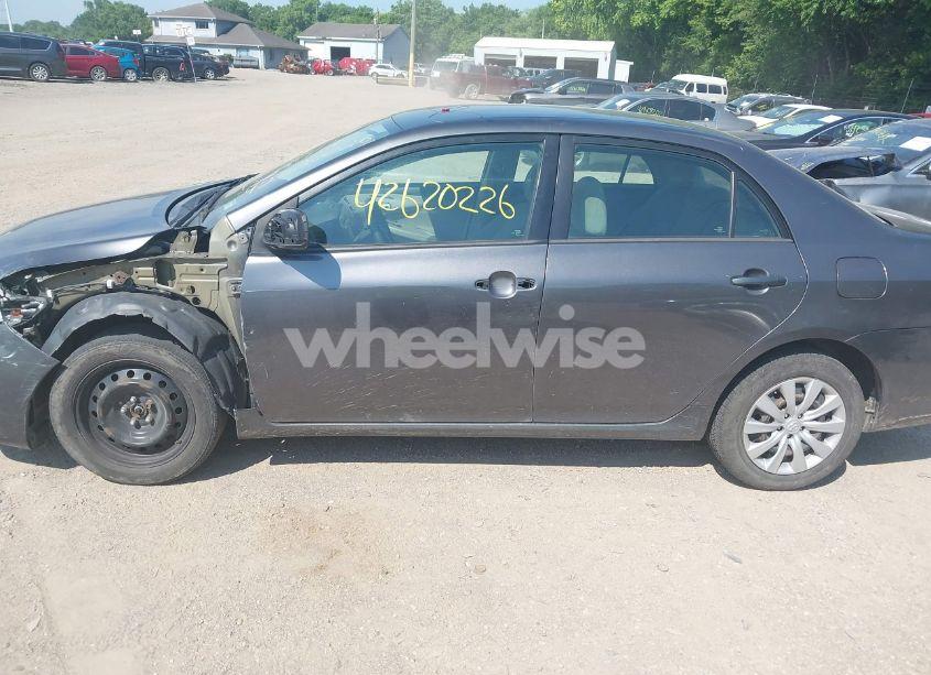 Photo 14 of 2012 Toyota Corolla LE (VIN 5YFBU4EE5CP070905)