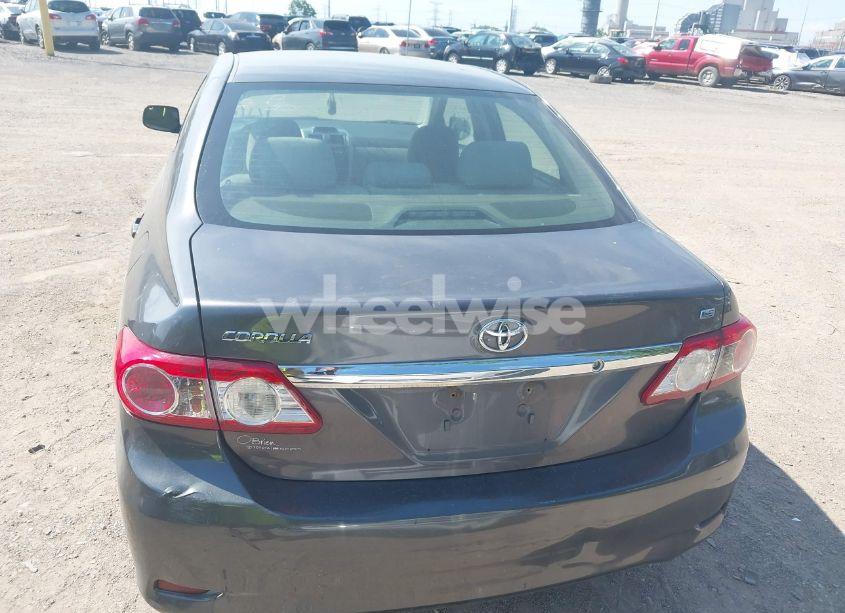 Photo 17 of 2012 Toyota Corolla LE (VIN 5YFBU4EE5CP070905)
