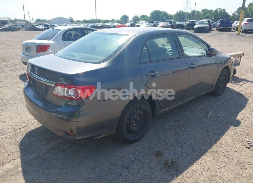 Photo 4 of 2012 Toyota Corolla LE (VIN 5YFBU4EE5CP070905)