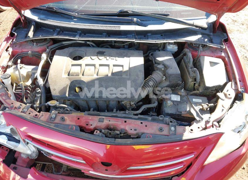 Photo 10 of 2013 Toyota Corolla LE (VIN 5YFBU4EE5DP083171)