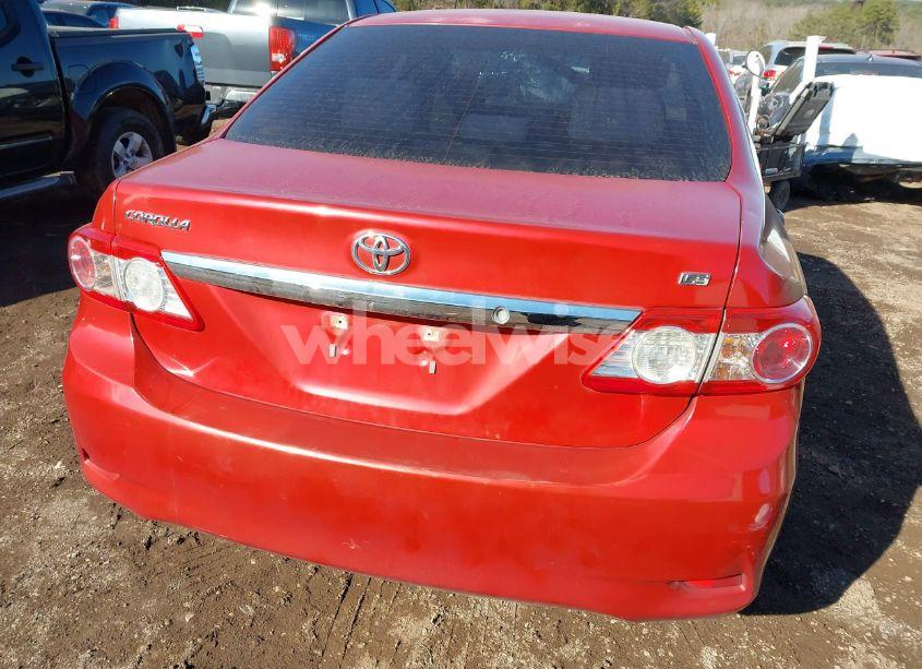 Photo 16 of 2013 Toyota Corolla LE (VIN 5YFBU4EE5DP083171)