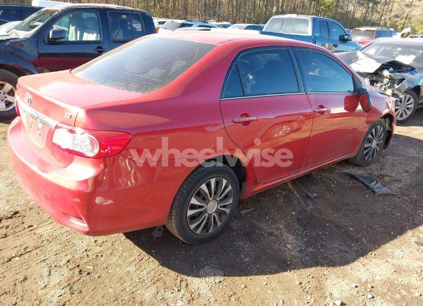 Photo 4 of 2013 Toyota Corolla LE (VIN 5YFBU4EE5DP083171)