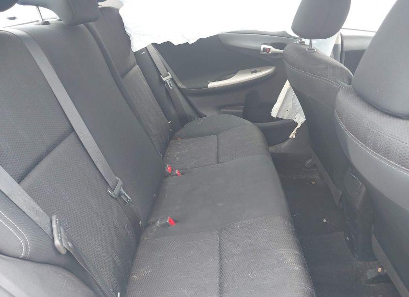 Photo 8 of 2013 Toyota Corolla S (VIN 5YFBU4EE5DP086300)