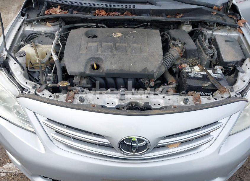 Photo 10 of 2013 Toyota Corolla LE (VIN 5YFBU4EE5DP106805)