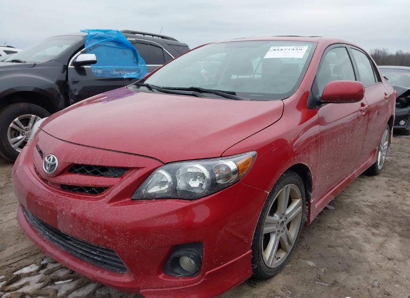 Photo 2 of 2013 Toyota Corolla S (VIN 5YFBU4EE5DP110854)