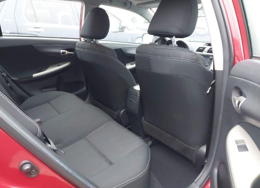 Photo 8 of 2013 Toyota Corolla S (VIN 5YFBU4EE5DP110854)