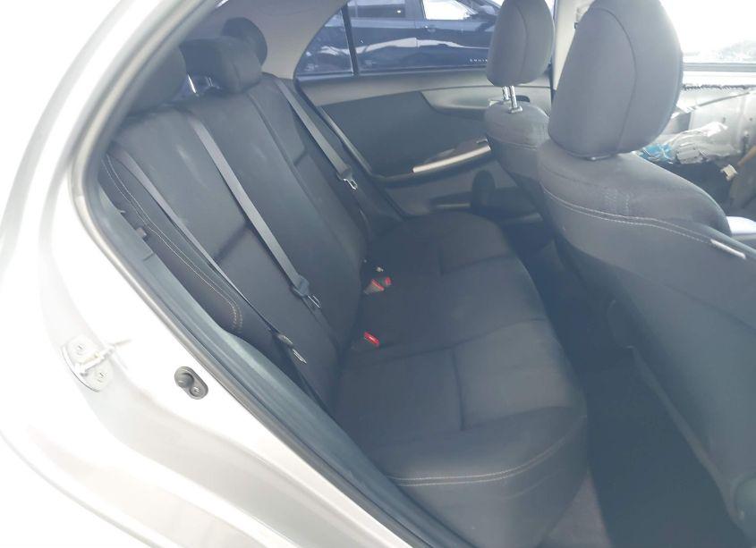 Photo 8 of 2013 Toyota Corolla S (VIN 5YFBU4EE5DP123572)