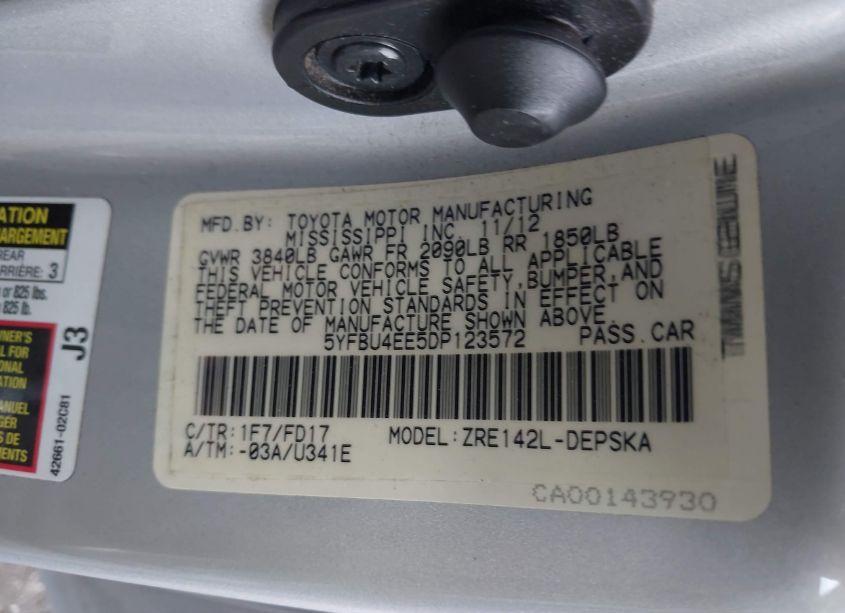 Photo 9 of 2013 Toyota Corolla S (VIN 5YFBU4EE5DP123572)