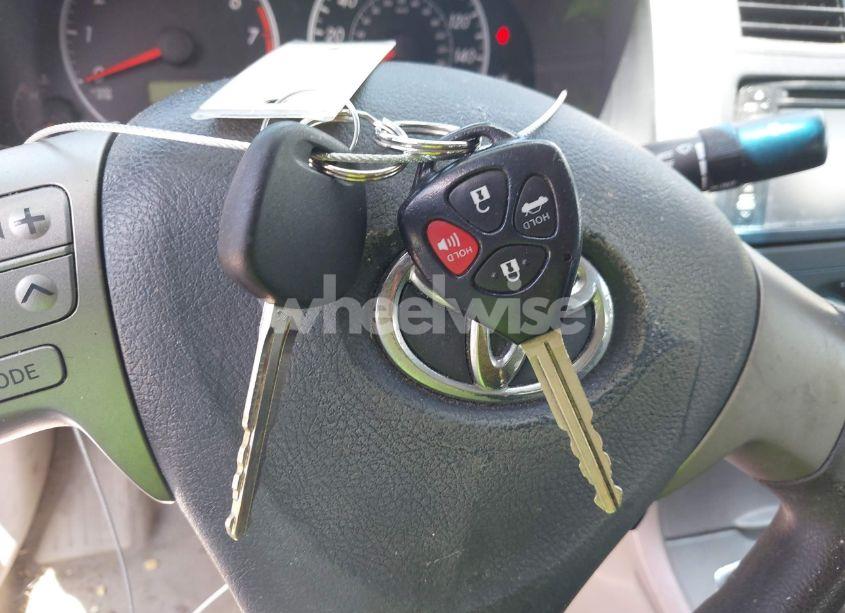 Photo 11 of 2013 Toyota Corolla LE (VIN 5YFBU4EE5DP165756)