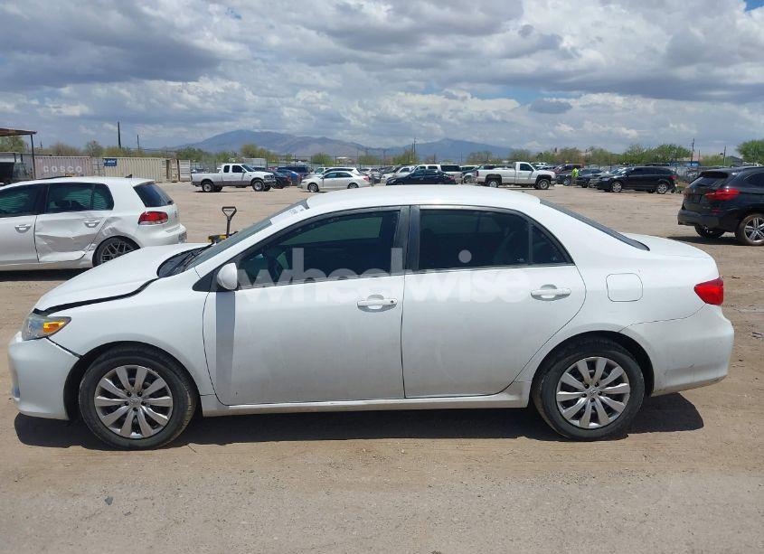 Photo 14 of 2013 Toyota Corolla LE (VIN 5YFBU4EE5DP165756)