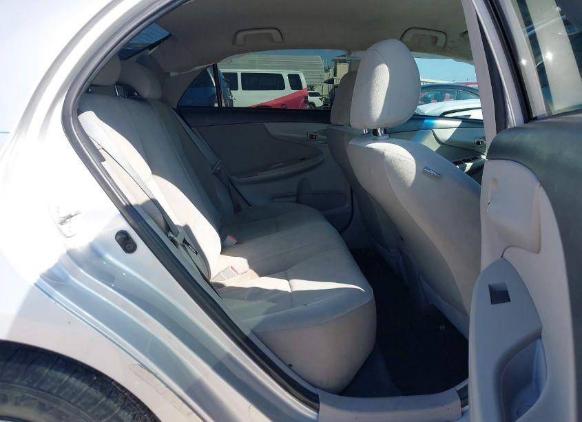 Photo 8 of 2013 Toyota Corolla L (VIN 5YFBU4EE5DP169192)