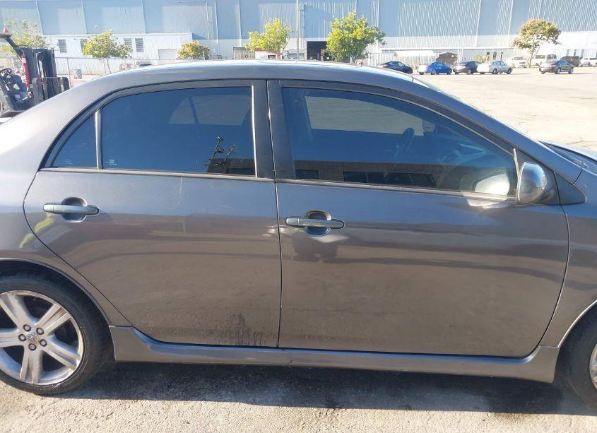 Photo 13 of 2013 Toyota Corolla S (VIN 5YFBU4EE5DP171248)