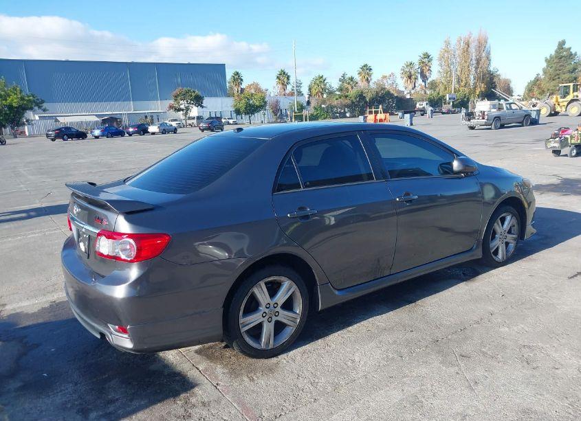 Photo 4 of 2013 Toyota Corolla S (VIN 5YFBU4EE5DP171248)