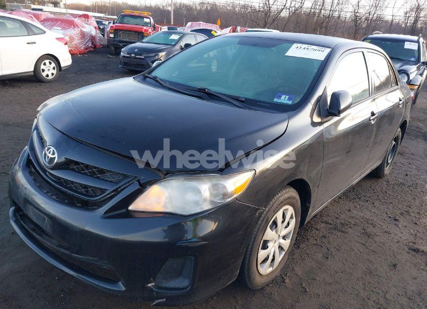 Photo 18 of 2013 Toyota Corolla L (VIN 5YFBU4EE5DP175980)