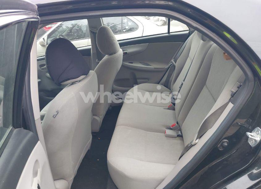 Photo 8 of 2013 Toyota Corolla L (VIN 5YFBU4EE5DP181097)