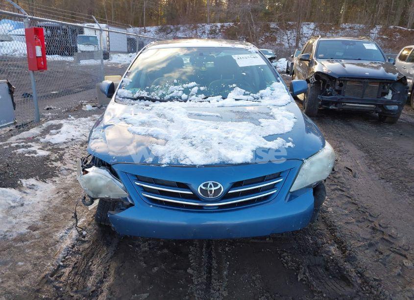 Photo 13 of 2013 Toyota Corolla LE (VIN 5YFBU4EE5DP186798)
