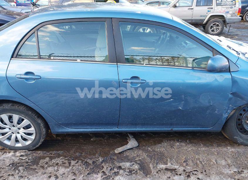 Photo 14 of 2013 Toyota Corolla LE (VIN 5YFBU4EE5DP186798)