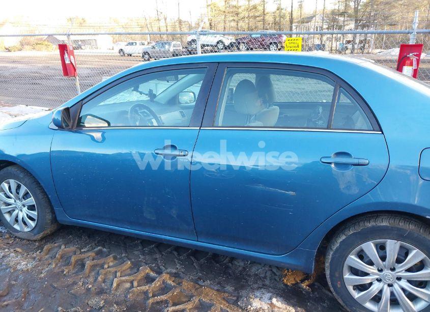 Photo 15 of 2013 Toyota Corolla LE (VIN 5YFBU4EE5DP186798)