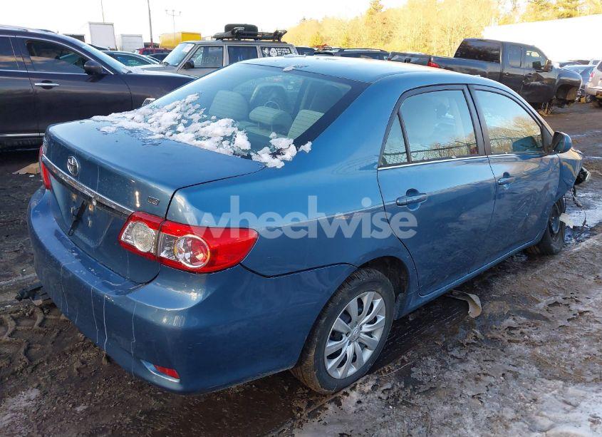 Photo 4 of 2013 Toyota Corolla LE (VIN 5YFBU4EE5DP186798)