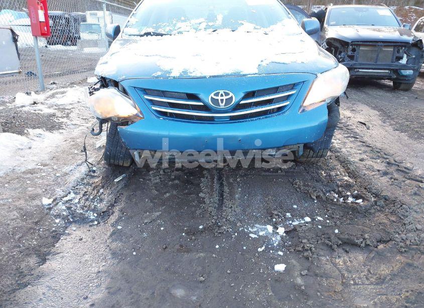 Photo 6 of 2013 Toyota Corolla LE (VIN 5YFBU4EE5DP186798)