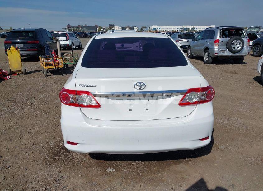 Photo 16 of 2013 Toyota Corolla L (VIN 5YFBU4EE5DP190527)