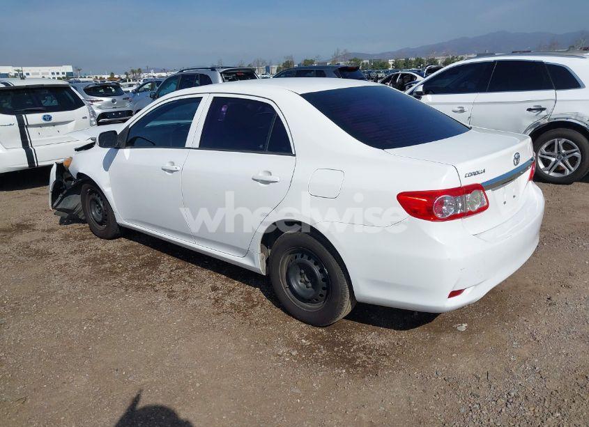 Photo 3 of 2013 Toyota Corolla L (VIN 5YFBU4EE5DP190527)