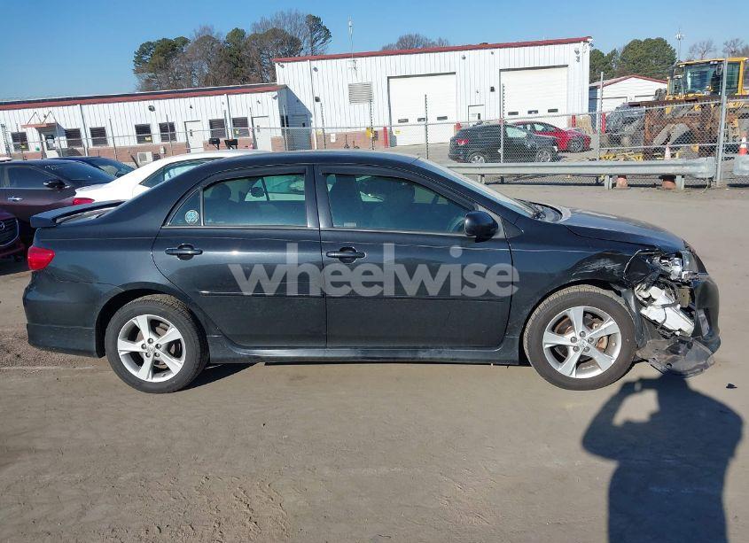 Photo 13 of 2013 Toyota Corolla S (VIN 5YFBU4EE5DP197929)