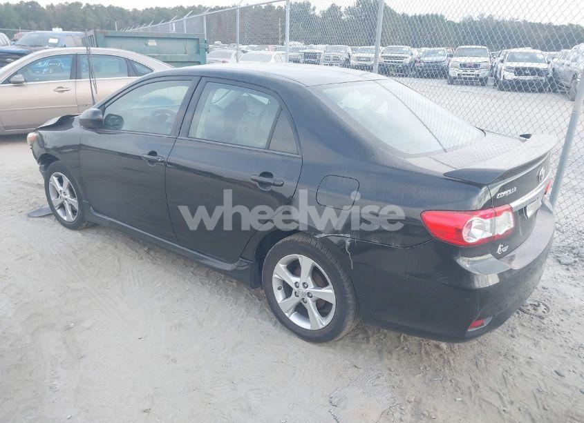 Photo 3 of 2013 Toyota Corolla S (VIN 5YFBU4EE5DP199406)