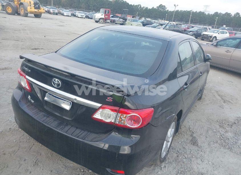 Photo 4 of 2013 Toyota Corolla S (VIN 5YFBU4EE5DP199406)