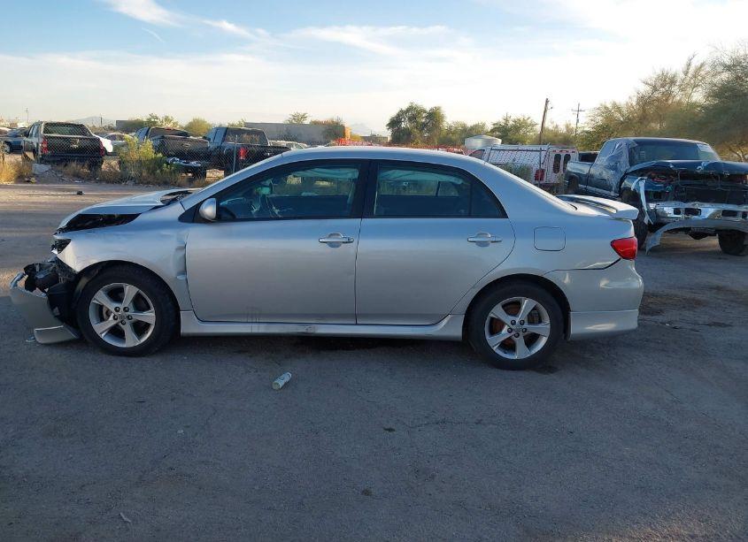 Photo 14 of 2013 Toyota Corolla S (VIN 5YFBU4EE5DP199552)