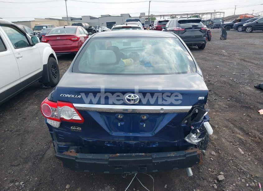 Photo 16 of 2013 Toyota Corolla LE (VIN 5YFBU4EE5DP206094)