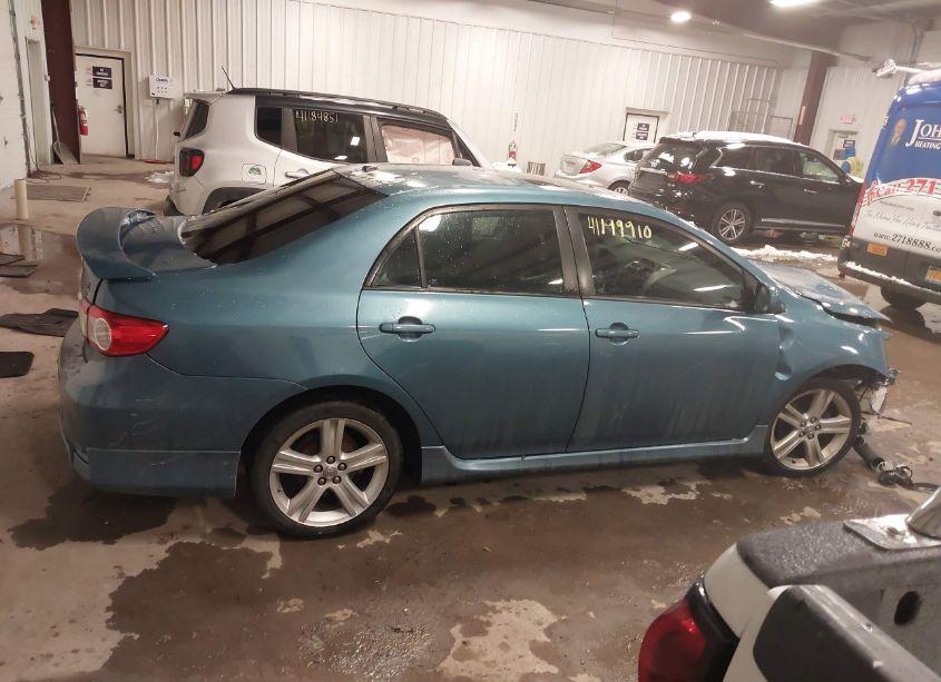 Photo 13 of 2013 Toyota Corolla S (VIN 5YFBU4EE5DP209576)