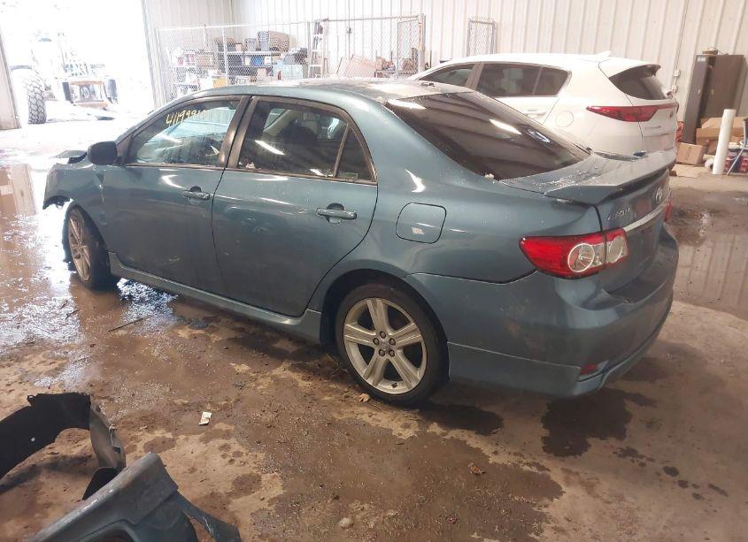 Photo 3 of 2013 Toyota Corolla S (VIN 5YFBU4EE5DP209576)