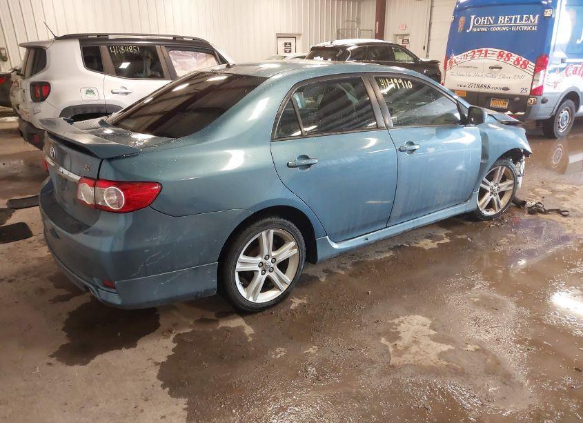 Photo 4 of 2013 Toyota Corolla S (VIN 5YFBU4EE5DP209576)