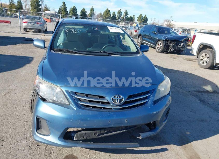 Photo 11 of 2013 Toyota Corolla LE (VIN 5YFBU4EE5DP212364)