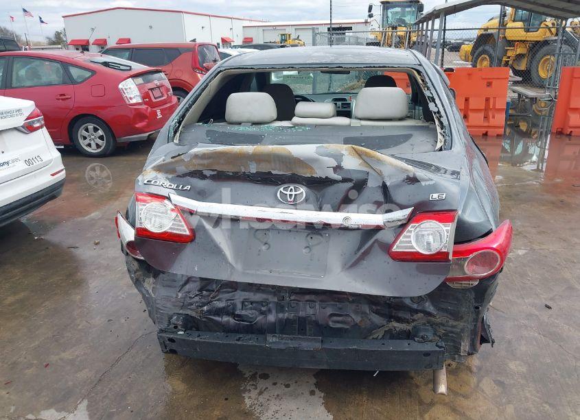 Photo 16 of 2013 Toyota Corolla LE (VIN 5YFBU4EE5DP224028)