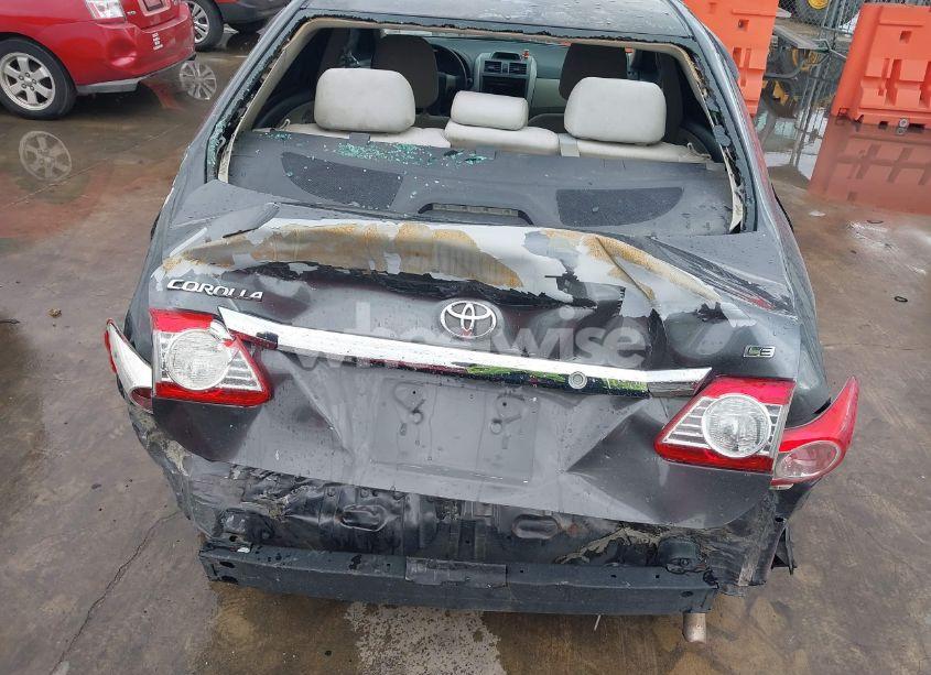 Photo 6 of 2013 Toyota Corolla LE (VIN 5YFBU4EE5DP224028)