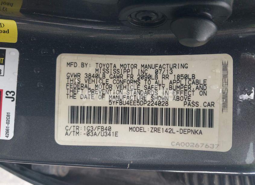 Photo 9 of 2013 Toyota Corolla LE (VIN 5YFBU4EE5DP224028)