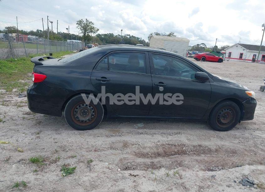 Photo 13 of 2011 Toyota Corolla LE (VIN 5YFBU4EE6BP001364)