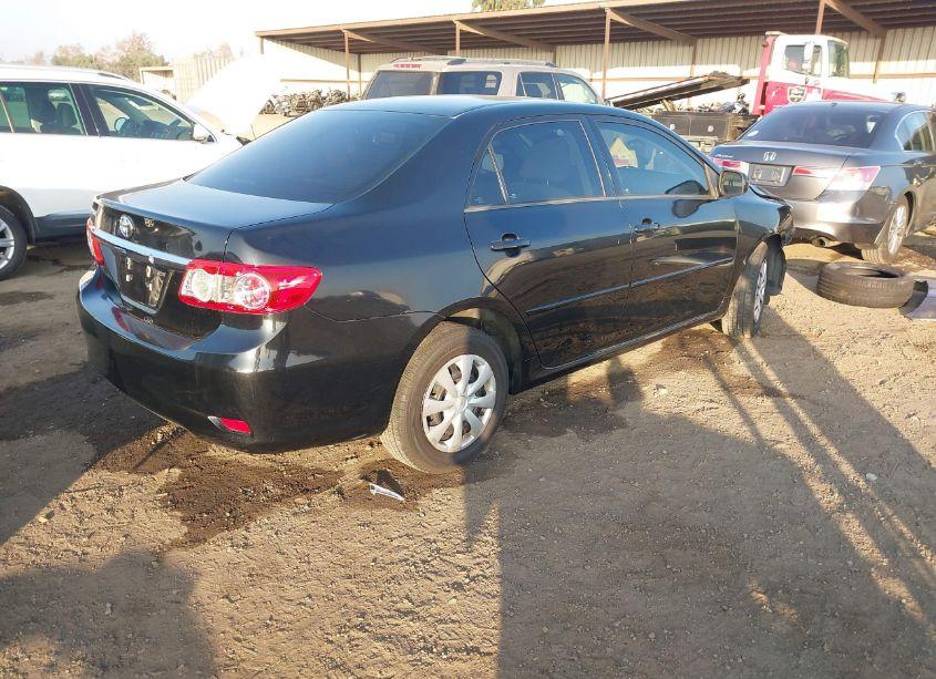 Photo 4 of 2012 Toyota Corolla L (VIN 5YFBU4EE6CP026492)