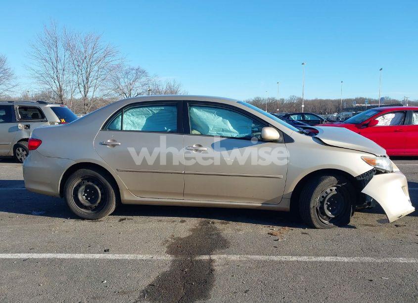 Photo 13 of 2012 Toyota Corolla S/LE (VIN 5YFBU4EE6CP029831)