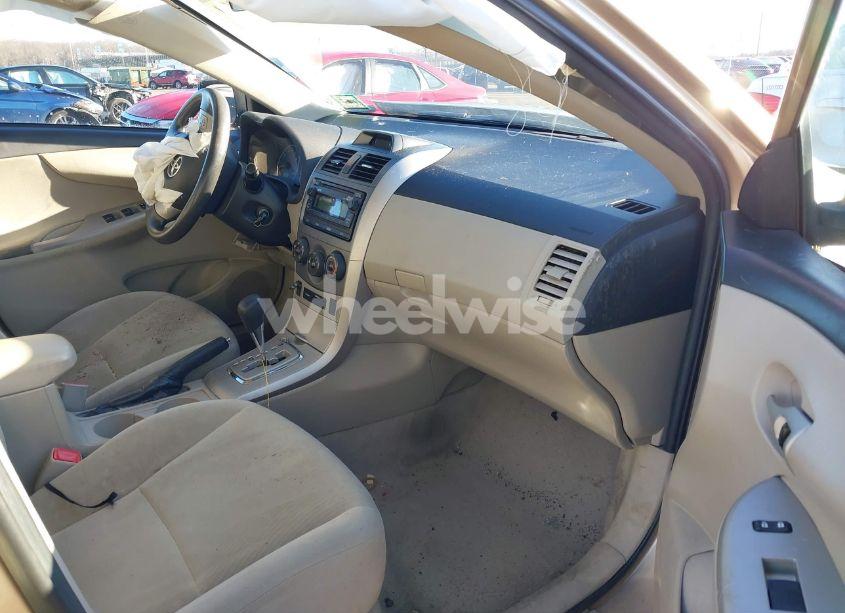 Photo 5 of 2012 Toyota Corolla S/LE (VIN 5YFBU4EE6CP029831)