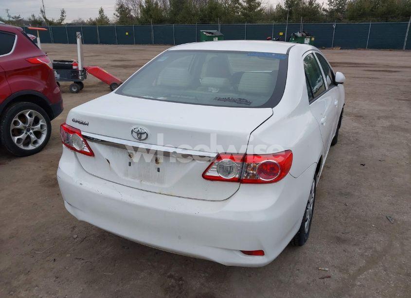 Photo 4 of 2012 Toyota Corolla L (VIN 5YFBU4EE6CP032146)