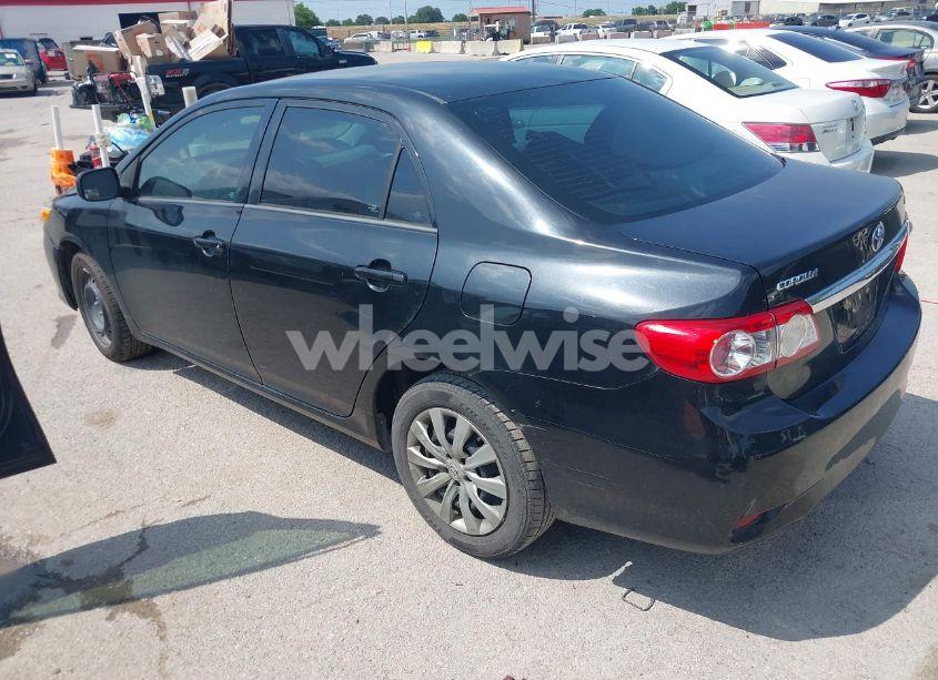 Photo 3 of 2012 Toyota Corolla LE (VIN 5YFBU4EE6CP051215)