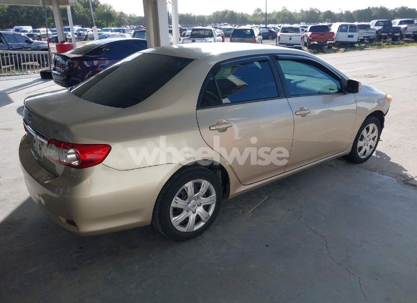 Photo 4 of 2012 Toyota Corolla LE (VIN 5YFBU4EE6CP057936)