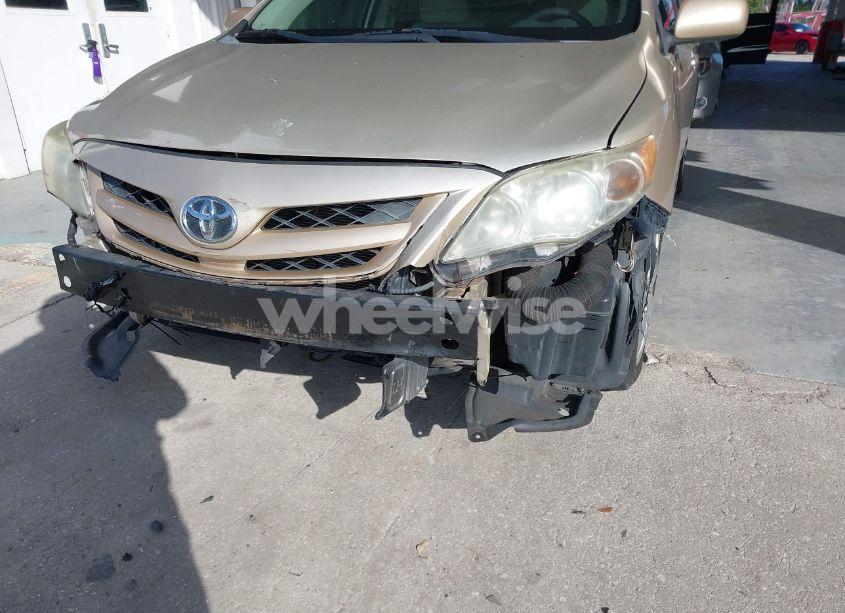 Photo 6 of 2012 Toyota Corolla LE (VIN 5YFBU4EE6CP057936)