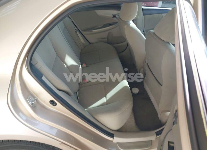 Photo 8 of 2012 Toyota Corolla LE (VIN 5YFBU4EE6CP057936)